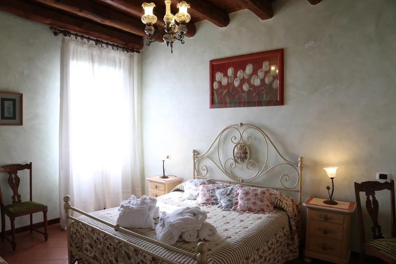 Millefiori la Corte delle Rose Rovigo