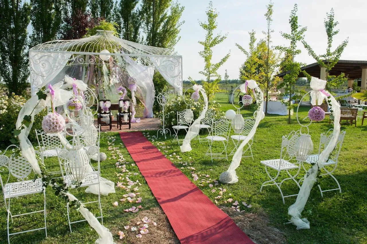 Millefiori la Corte delle Rose Rovigo Italia